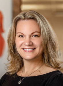  Lisa Barker*